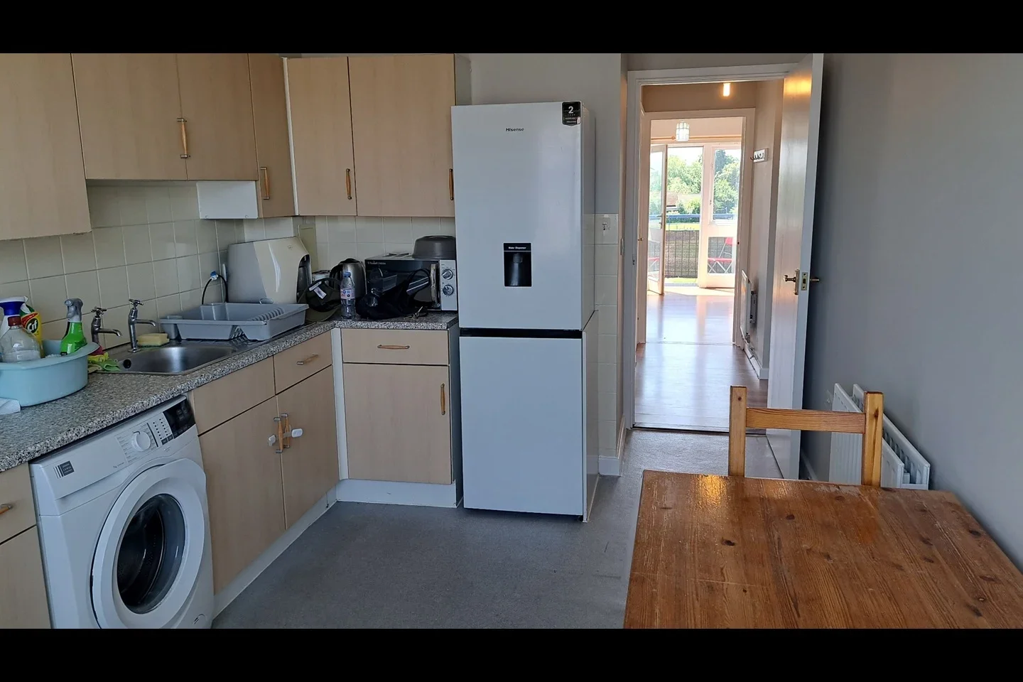Flat Zambezie Drive in Greater London