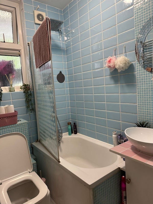 Room Lewis Street in Greater London