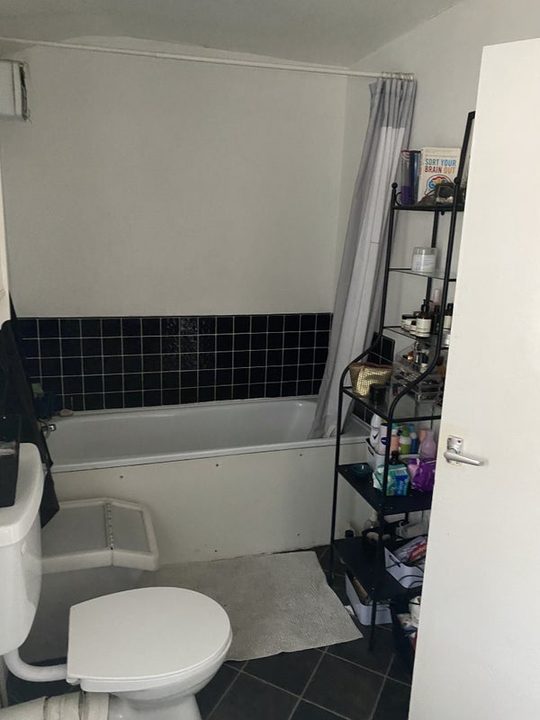 Room Grange Walk in Greater London