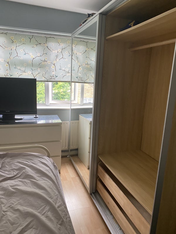 Room Grange Walk in Greater London