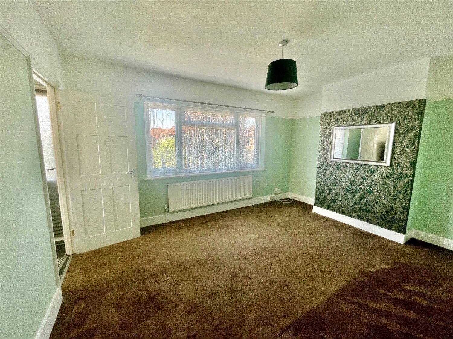 Flat Sheldon Road in Greater London