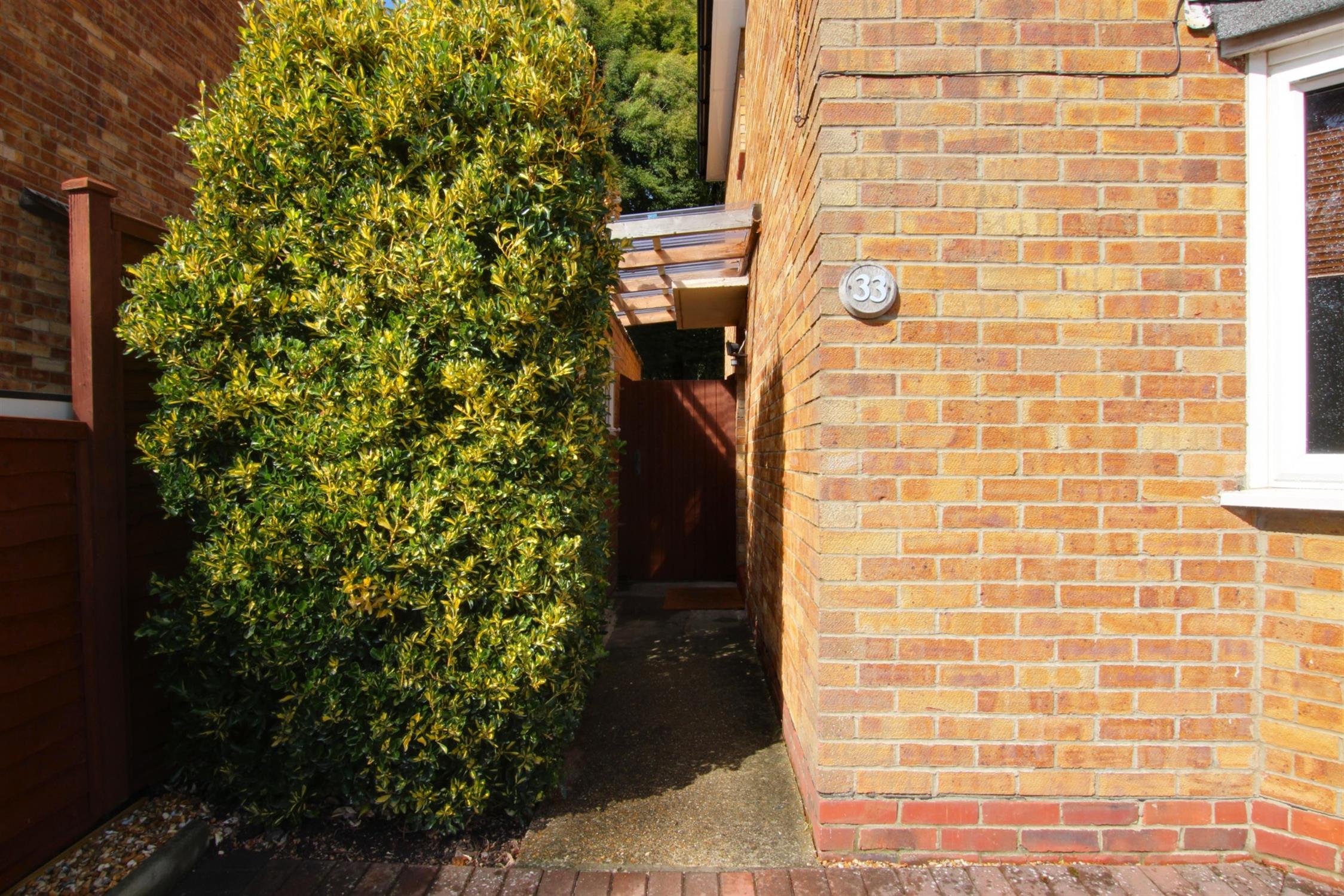 House Owslebury Grove in Havant