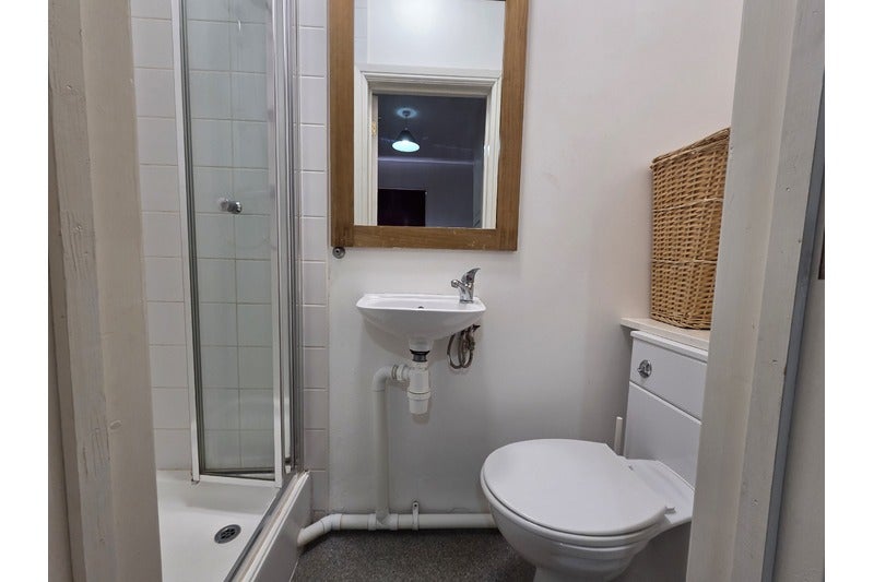 Room Durleigh Road in Bridgwater