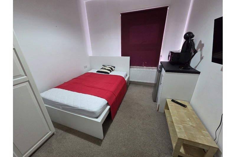 Room Durleigh Road in Bridgwater