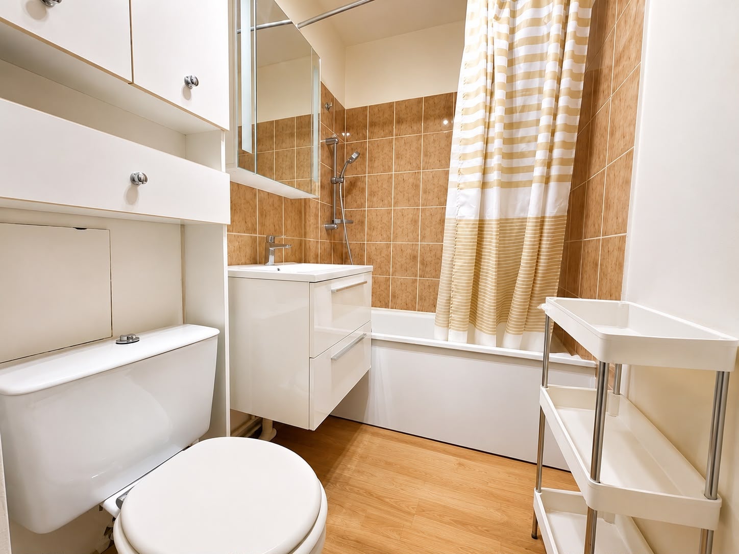 Appartement Rue Petit à Clichy
