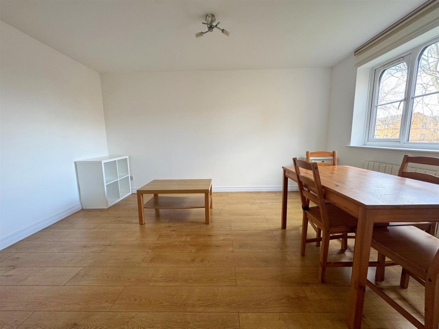 Flat Kingweston Close in Greater London
