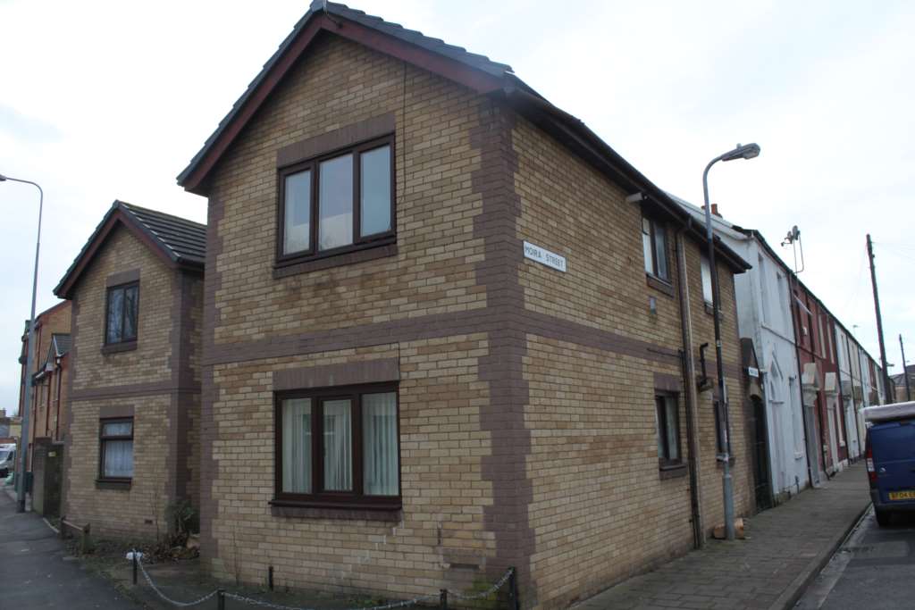 Flat Moira Street in Cardiff