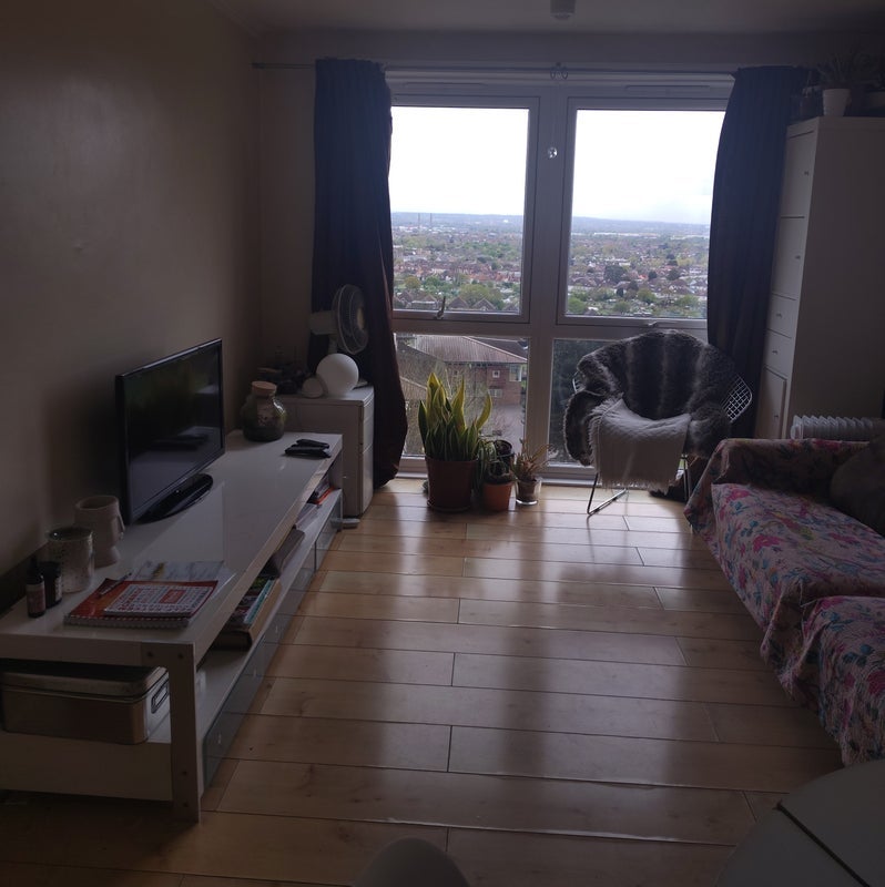 Room Menlo Gardens in Greater London