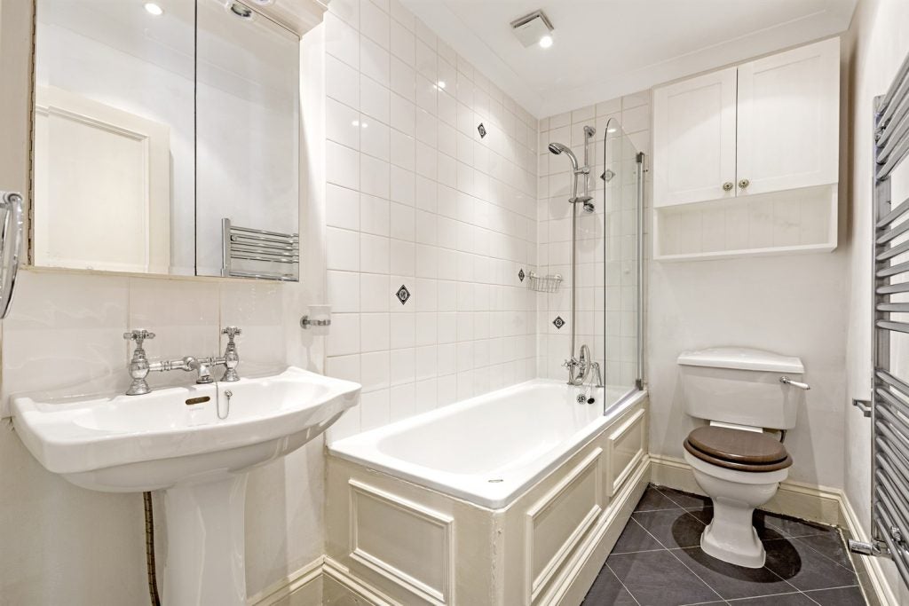 Flat Edith Grove in Greater London