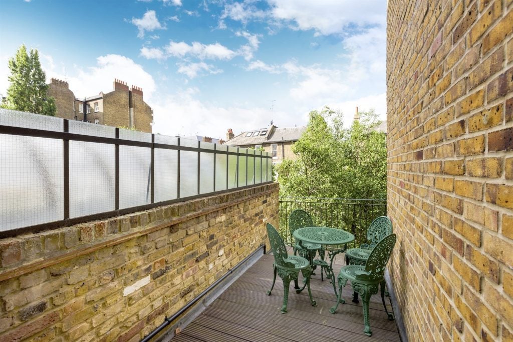 Flat Edith Grove in Greater London