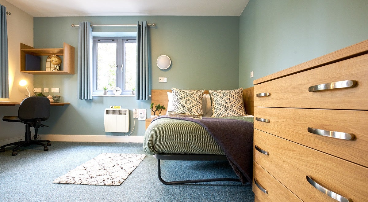 Room Shield Street in Newcastle upon Tyne