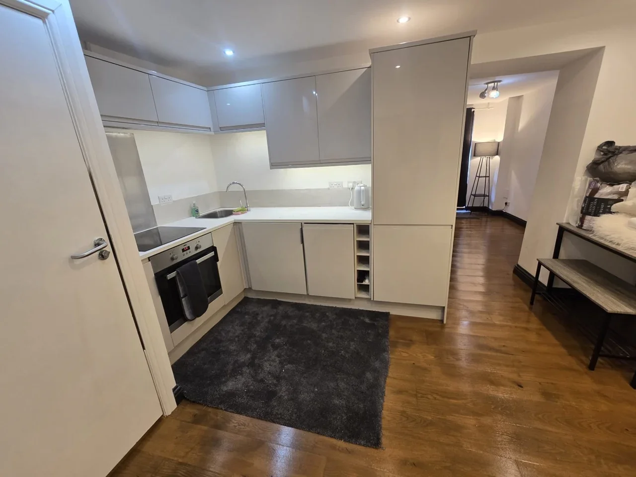 Room Blackboy Road in Exeter