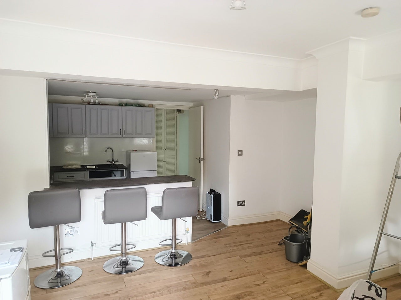 Flat Wolseley Road in Greater London