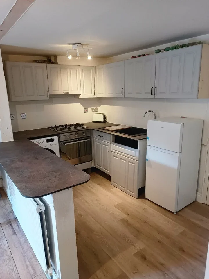 Flat Wolseley Road in Greater London