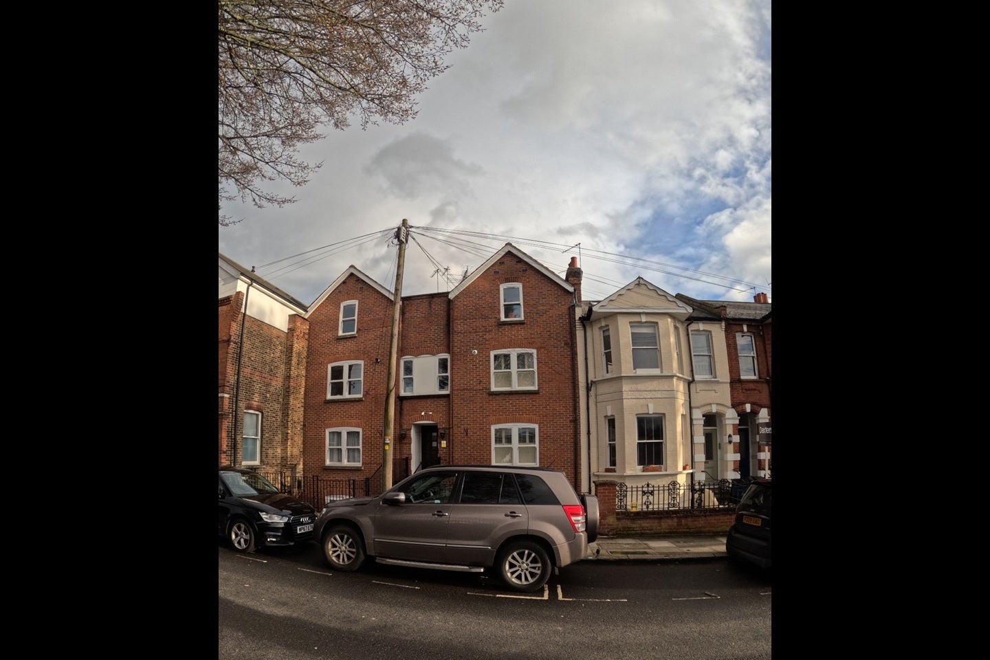 Flat Amyand Park Road in Greater London