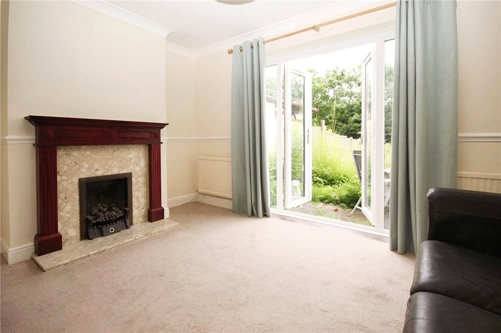Flat Weston Road in Guildford