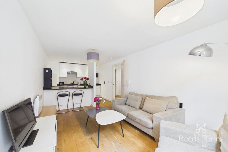 Flat Lower Ormond Street in Manchester