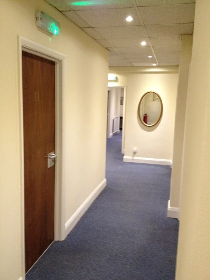 Flat Homecroft Road in Greater London