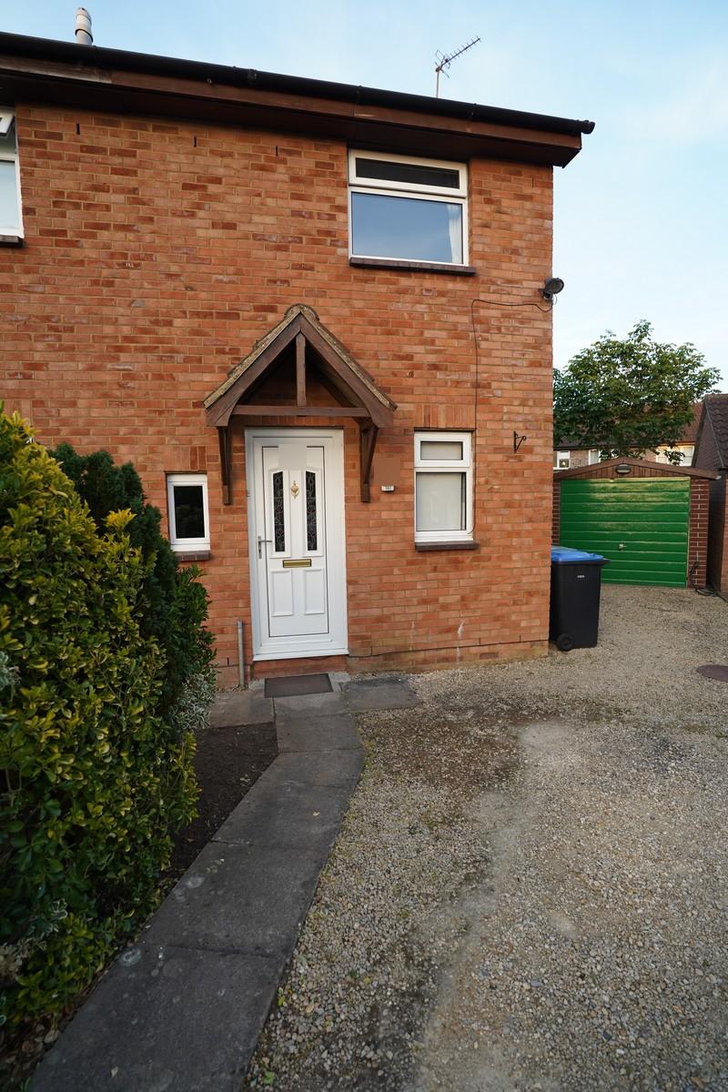 House Maitland Close in Chippenham