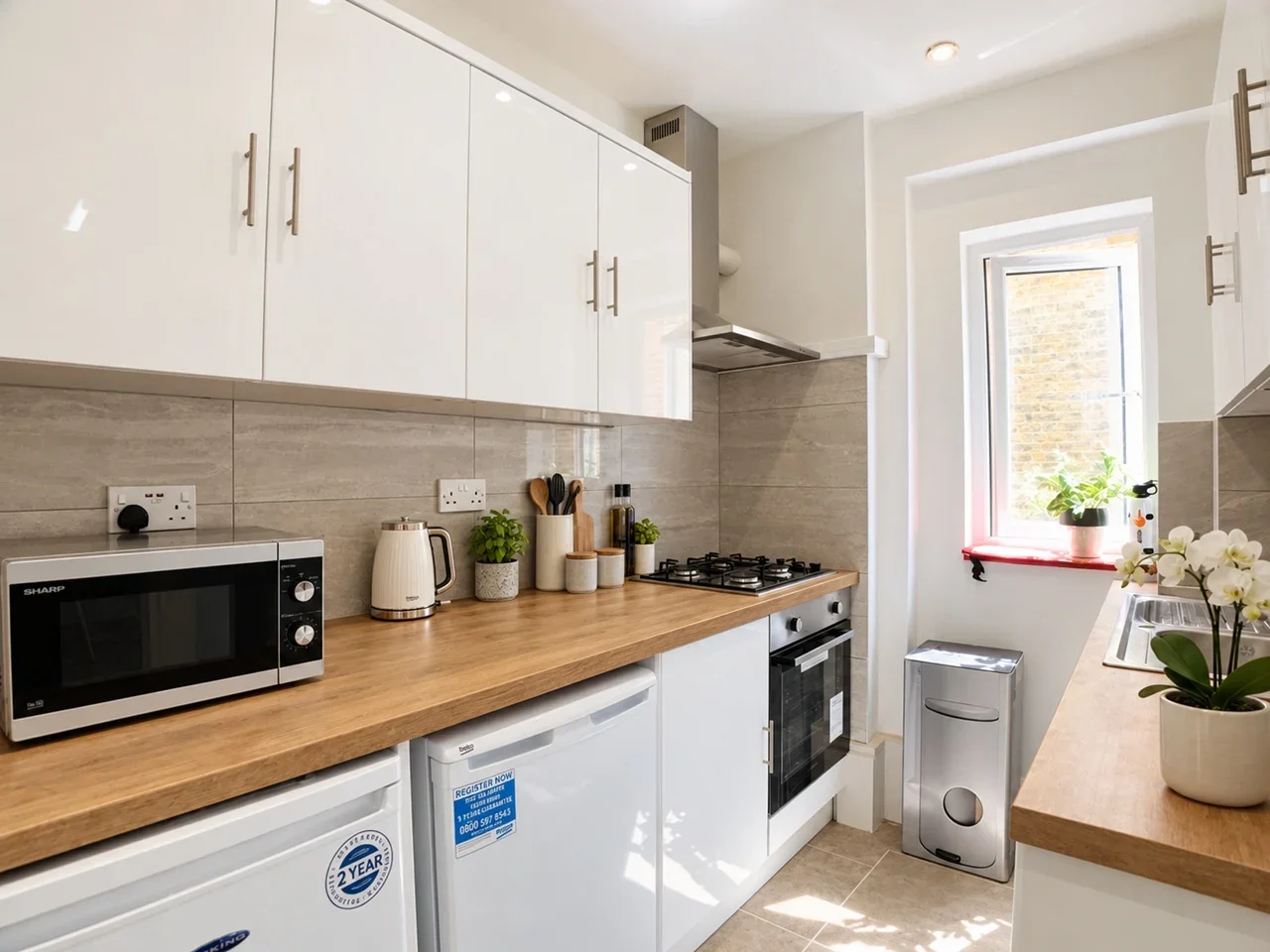 Room Weyhill Road in Greater London