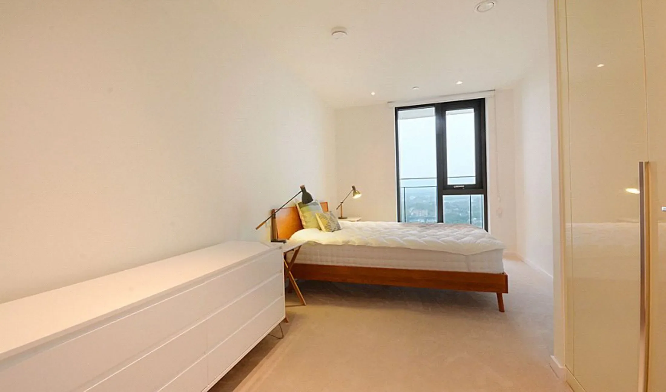 Flat St. Gabriel Walk in Greater London