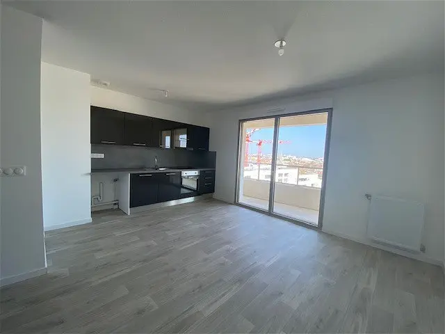 Flat Boulevard Joliot-Curie in Bordeaux