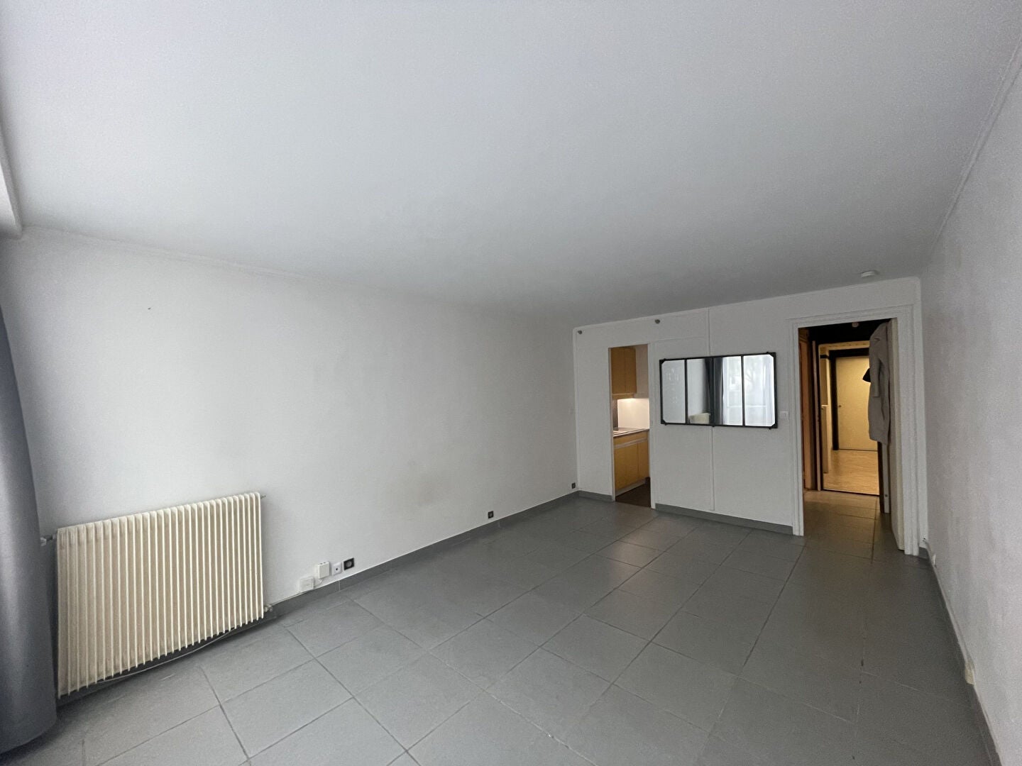 Chambre Place Drouet d'Erlon à Reims