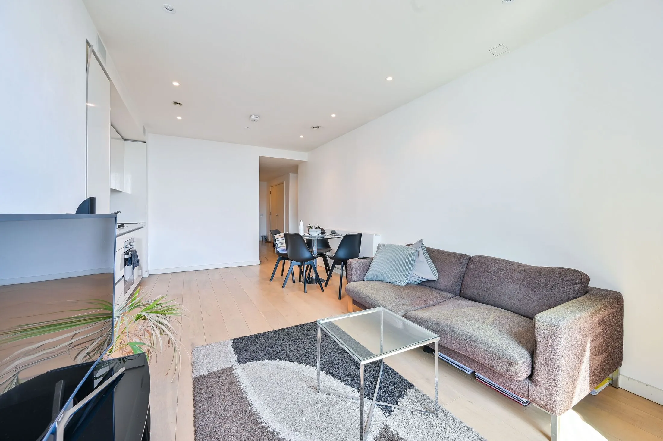 Flat Walworth Road in London