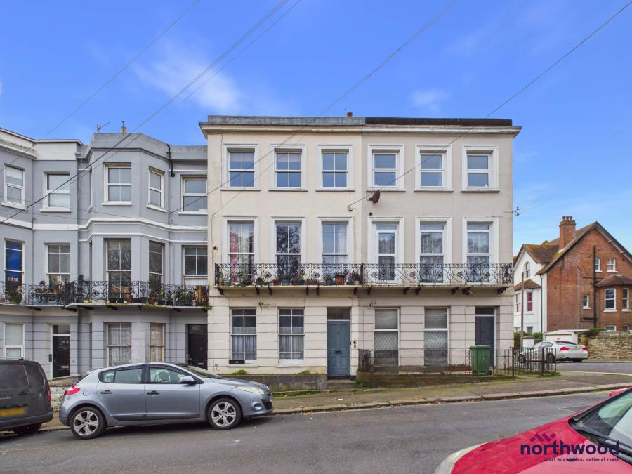 Flat Magdalen Road in St Leonards