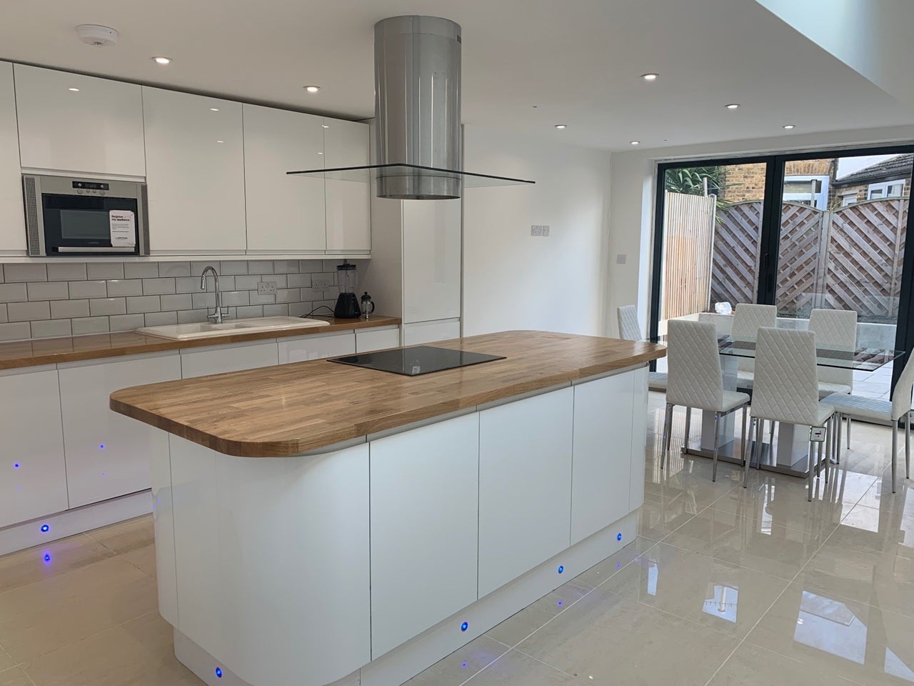 Room Friern Road in Greater London