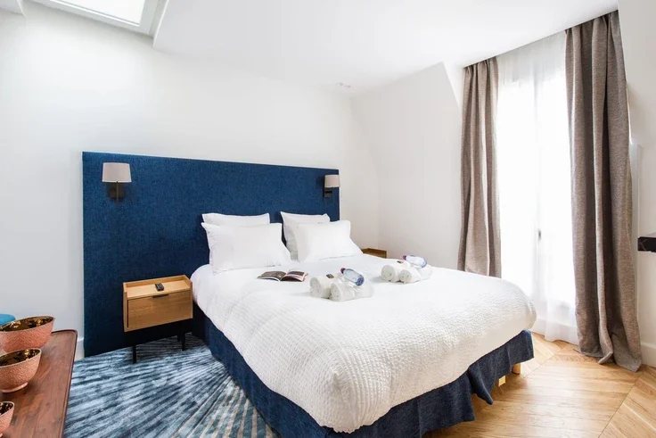 Appartement Place Gustave Toudouze à Paris