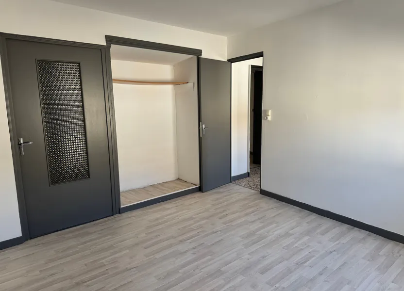 Flat Faubourg du Paradis in Saint-Ambroix