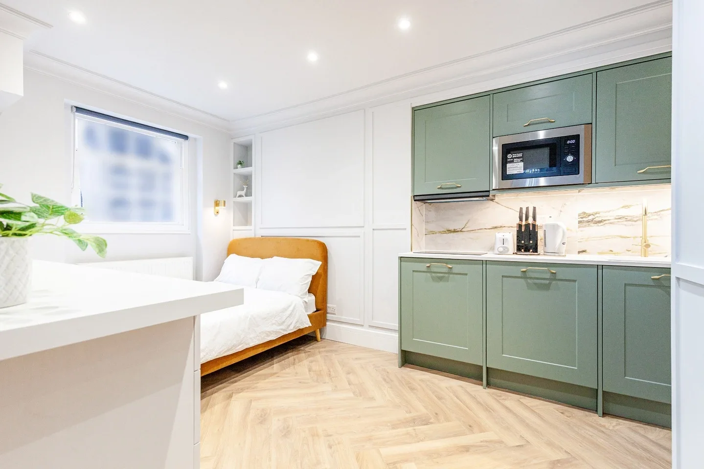 Flat Sale Place in City of Westminster