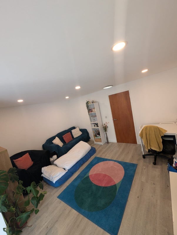 Flat Alexandria Road in Greater London