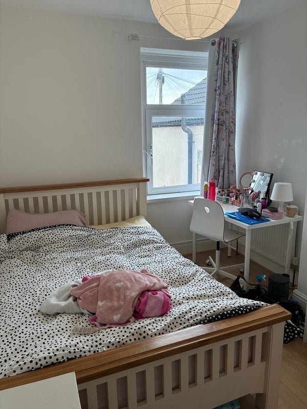 Room Malefant Street in Cardiff