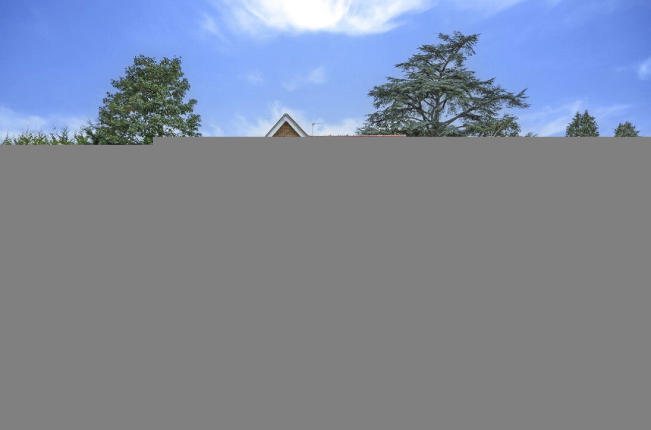 Flat Epsom Road in Mole Valley