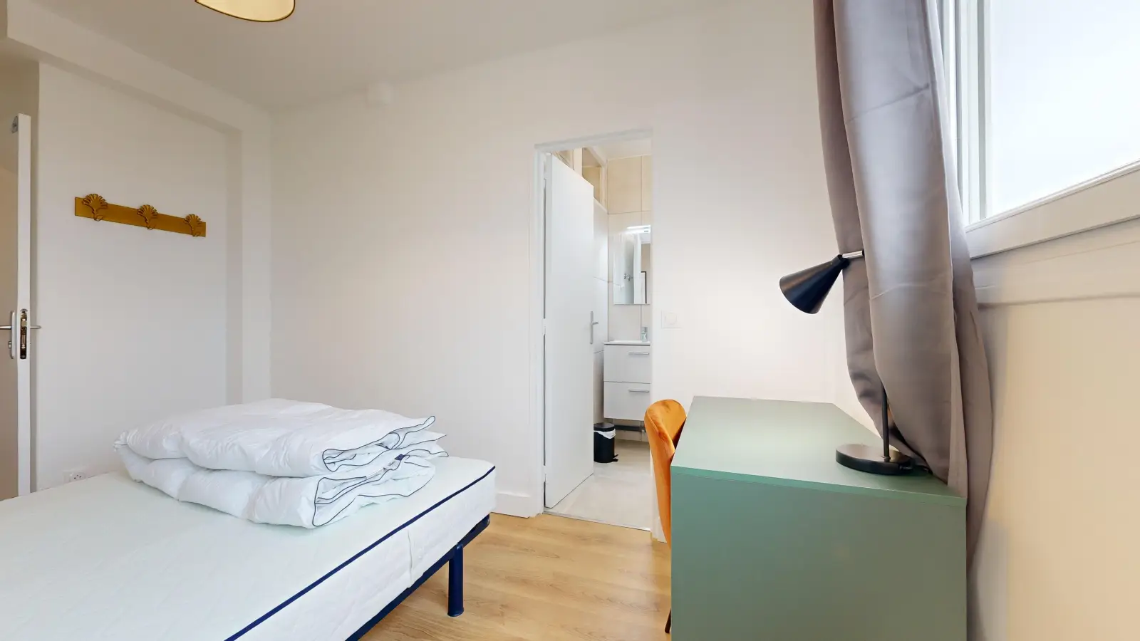 Flat Rue du Docteur Rouques in Bezons