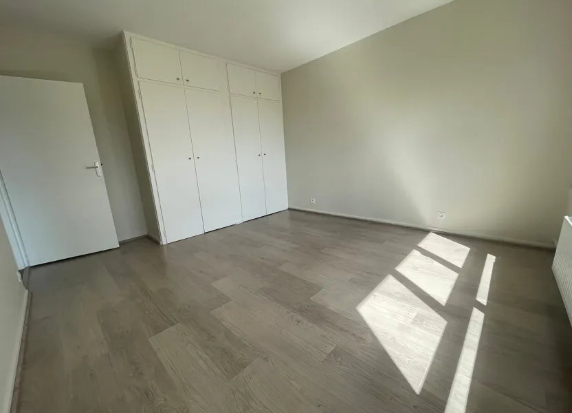 Appartement Avenue Gambetta à Neuville-sur-Saône