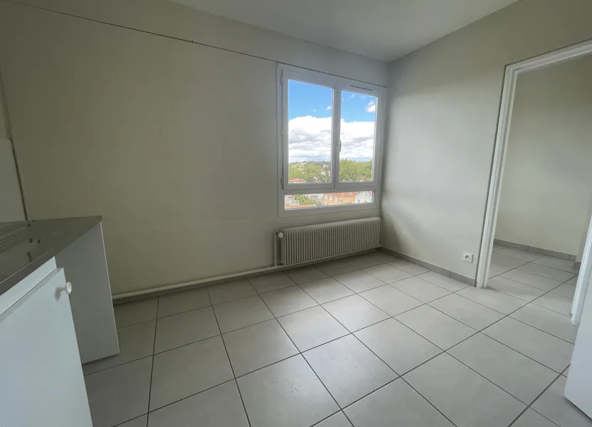 Appartement Avenue Gambetta à Neuville-sur-Saône