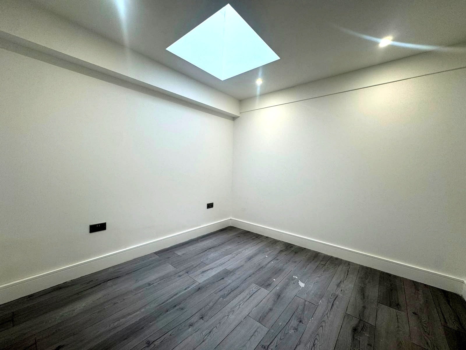 Flat London Road in Swanley