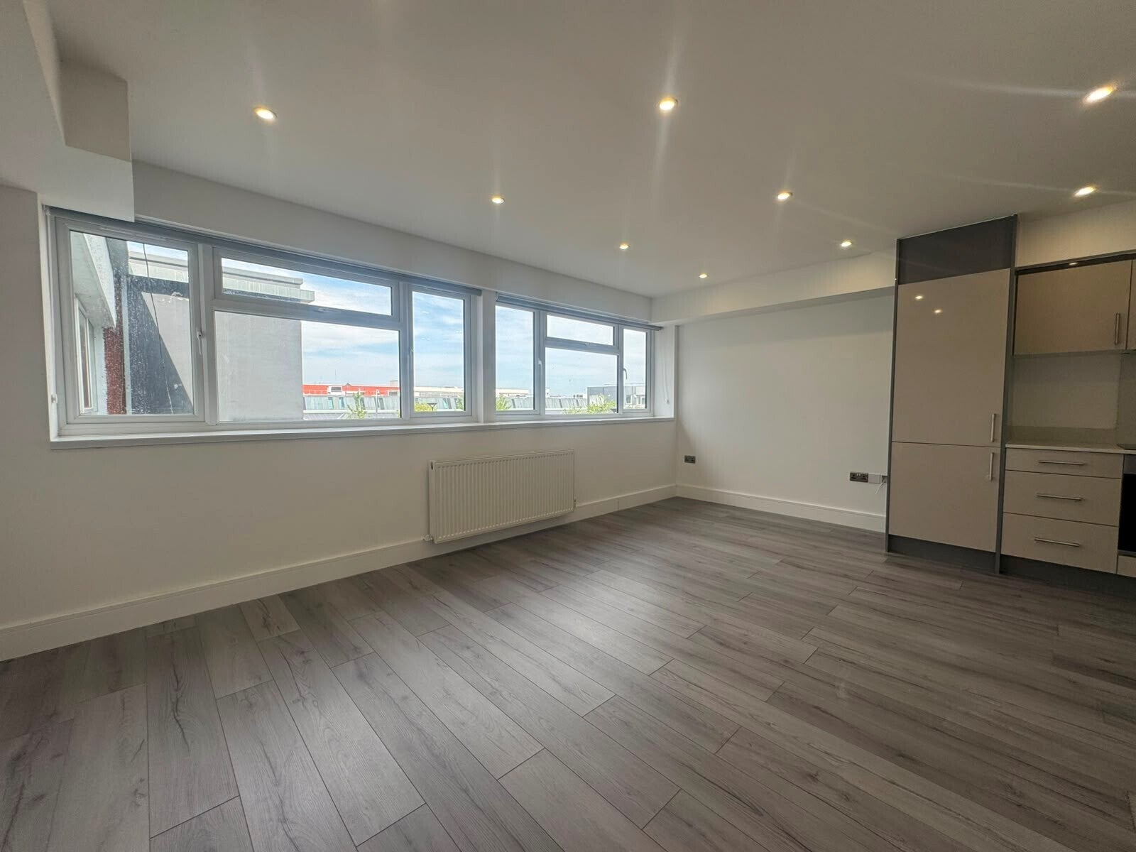 Flat London Road in Swanley