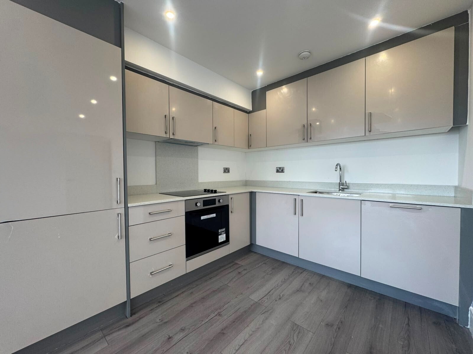 Flat London Road in Swanley