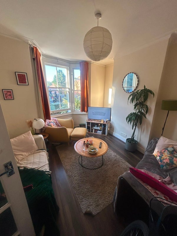Room Lilford Road in Greater London