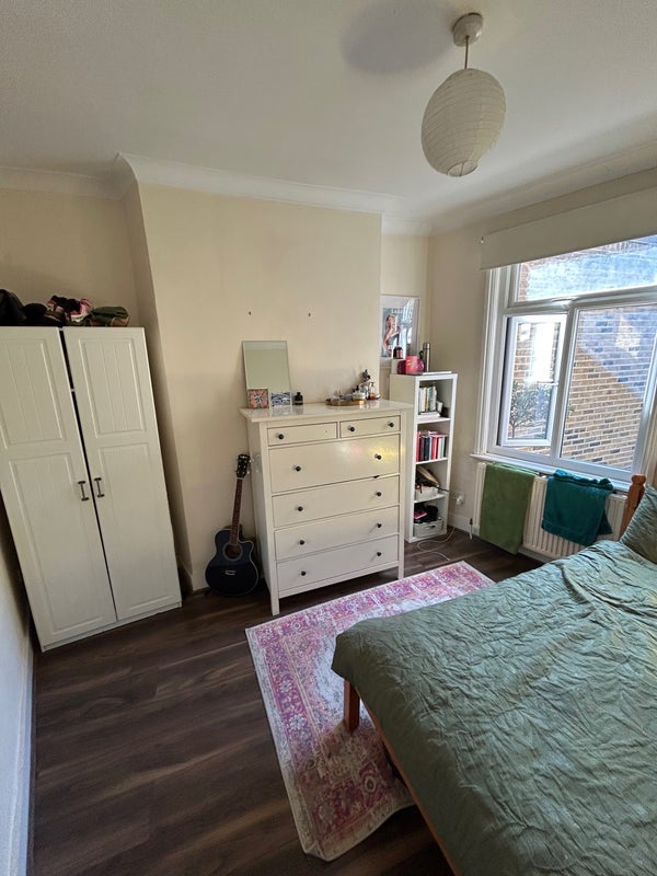Room Lilford Road in Greater London
