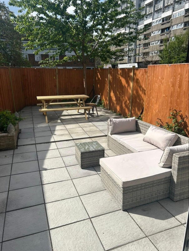 Room Weymouth Terrace in Greater London