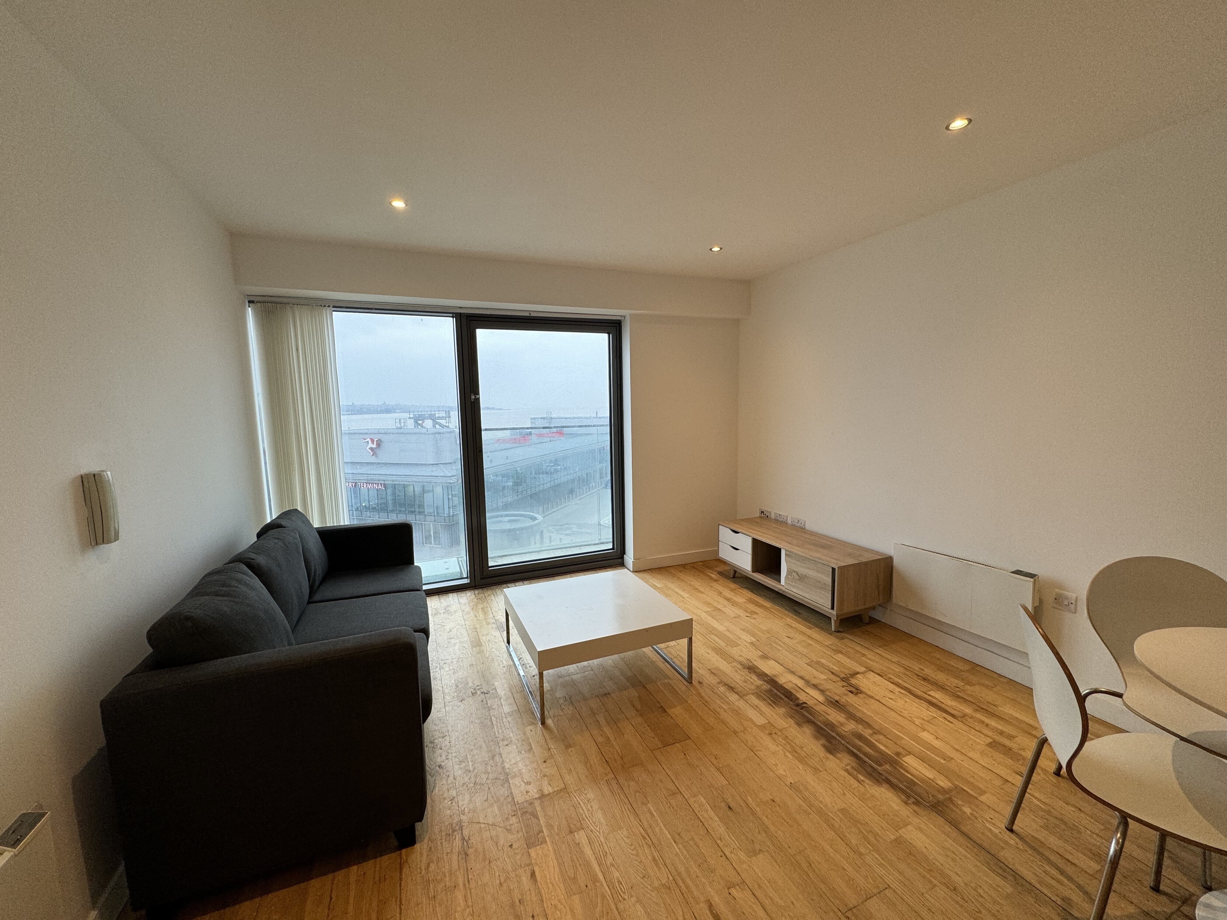Flat Alexandra Place in Dover
