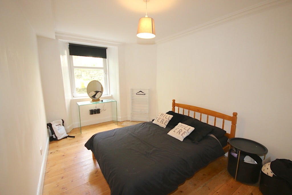 Flat Abbey Street in Edinburgh