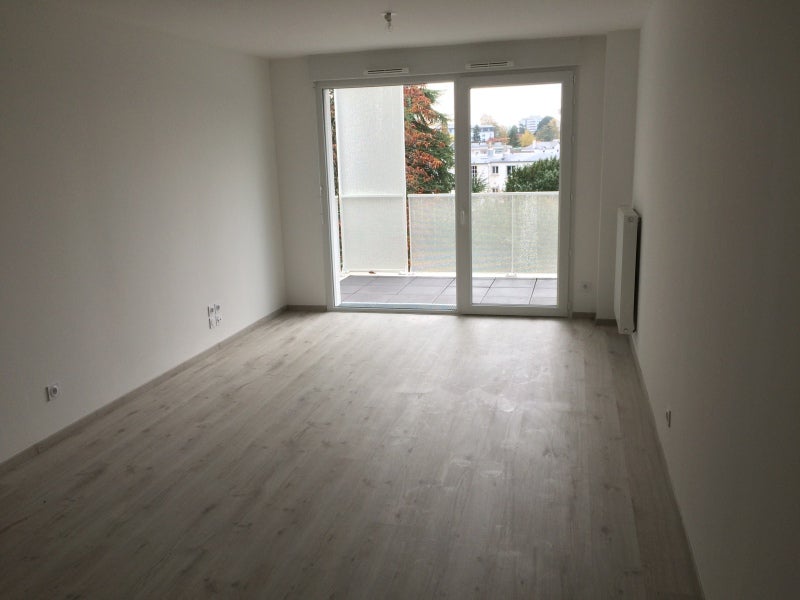 Flat Avenue Coriolan in Lucé