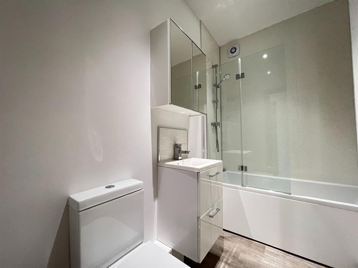 Flat Stratford Road in Rushcliffe