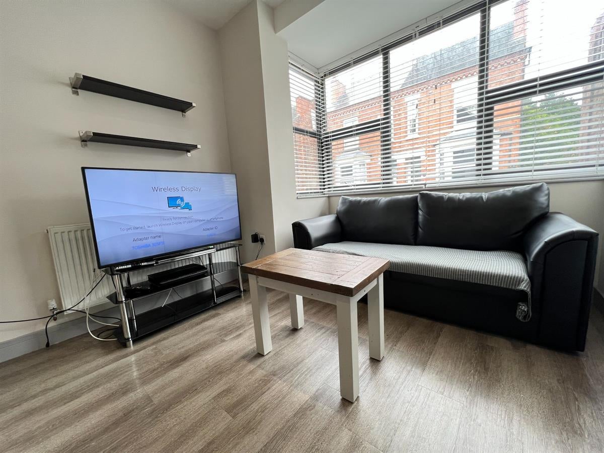 Flat Stratford Road in Rushcliffe